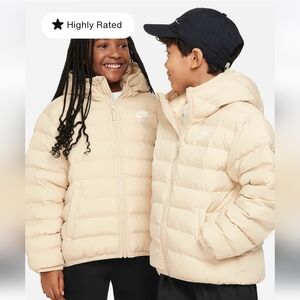 Nike Sportswear Lightweight Synthetic fill Puffer jacket - Sanddrift